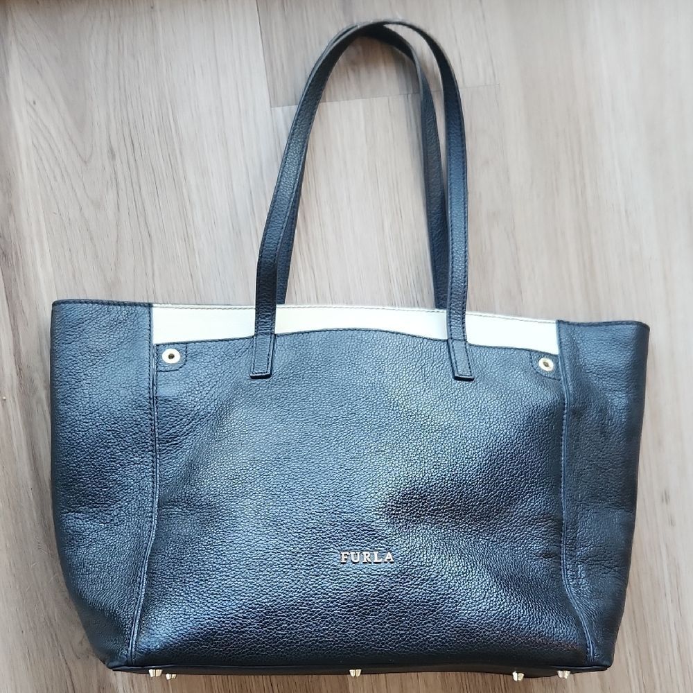 Furla Black and Beige Leather Tote Bag - Picture 2 of 7